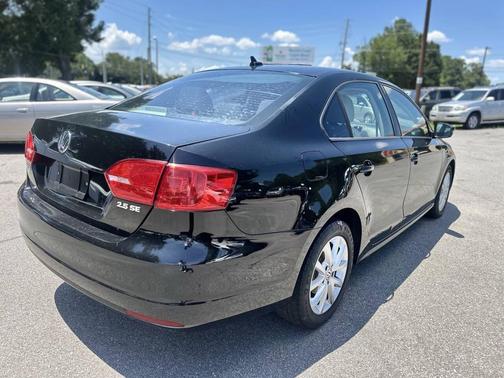 2011 Volkswagen Jetta SE