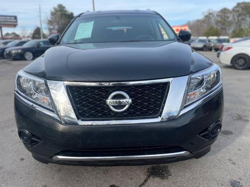 2016 Nissan Pathfinder S