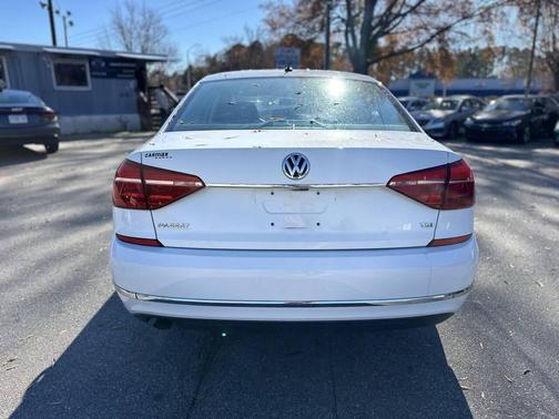 2016 Volkswagen Passat 1.8T S