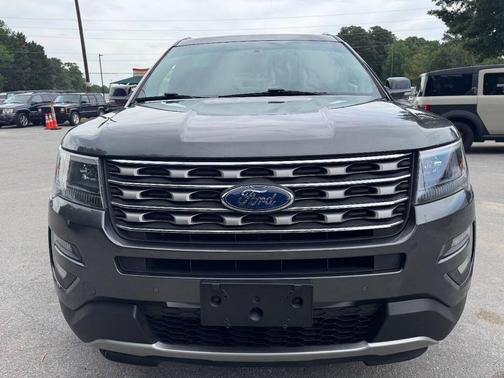 Pewter 2016 Ford Explorer XLT