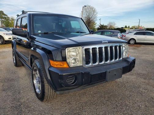 Black Clearcoat 2007 Jeep Commander Sport