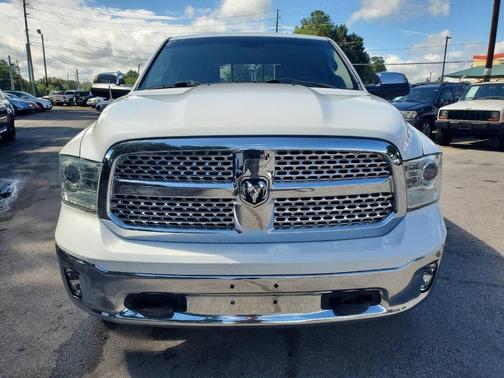 Off White 2013 RAM 1500 Laramie