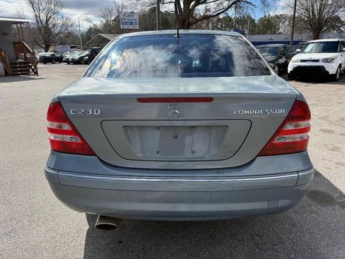 2005 Mercedes-Benz C-Class C230 Kompressor Sport