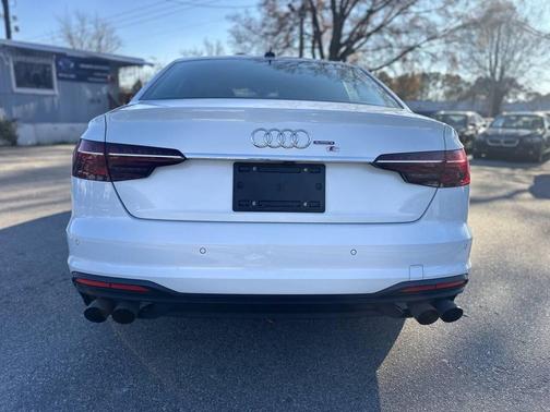 2021 Audi A4 45 S line Premium Plus