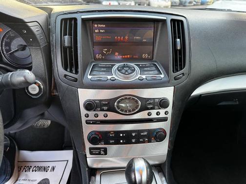 2010 INFINITI G37 Base