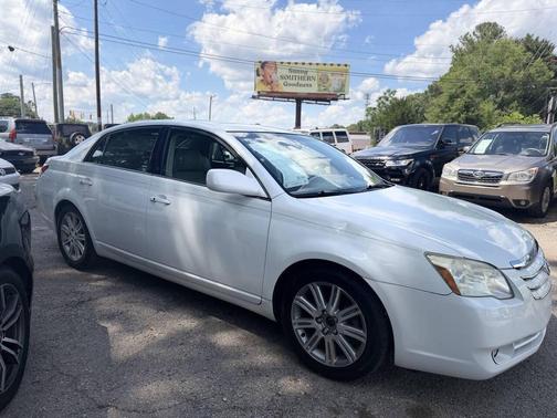 Blizzard Pearl 2005 Toyota Avalon Limited