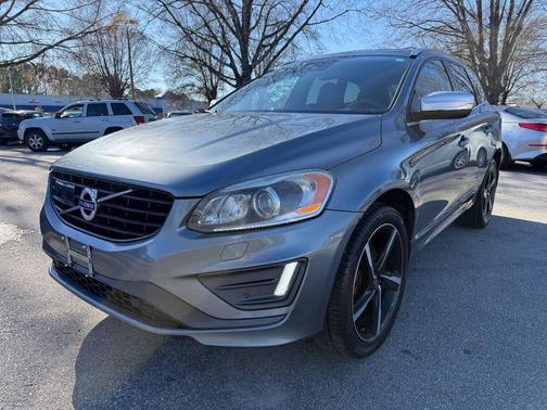 2016 Volvo XC60 T6 Drive-E R-Design Platinum