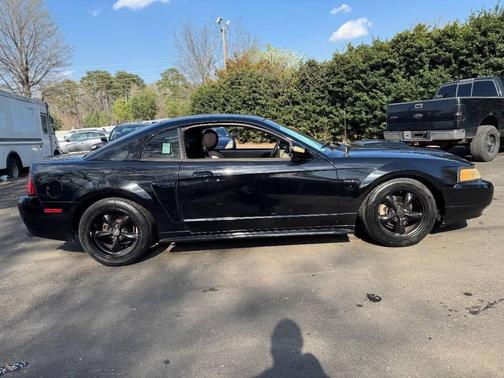 2004 Ford Mustang GT