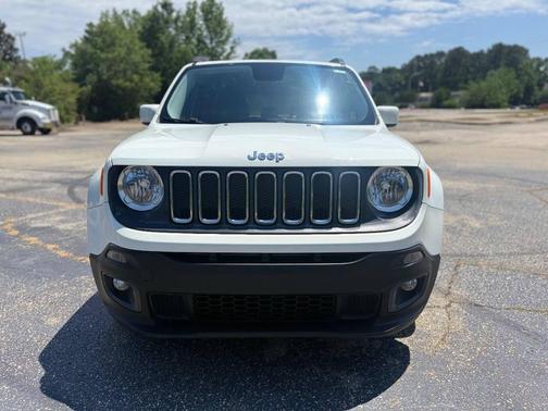 Alpine White 2015 Jeep Renegade Latitude