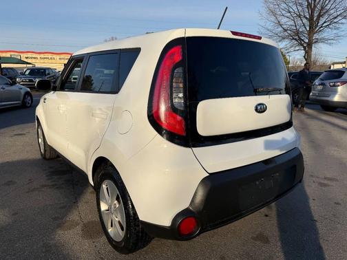 2015 Kia Soul Base