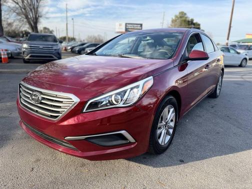 2016 Hyundai SONATA SE