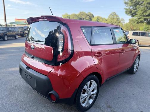 Inferno Red 2015 Kia Soul +