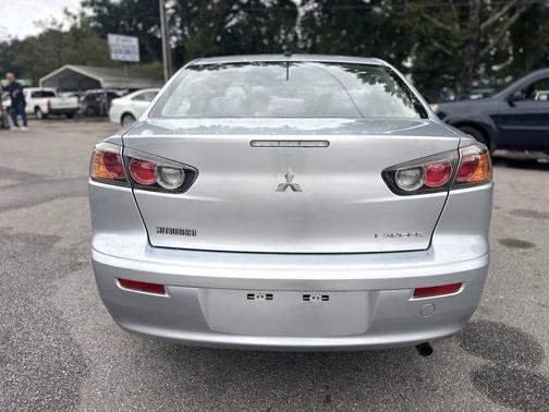 2013 Mitsubishi Lancer SE
