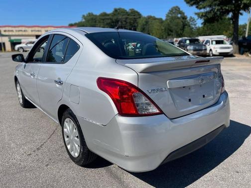 2019 Nissan Versa 1.6 SV