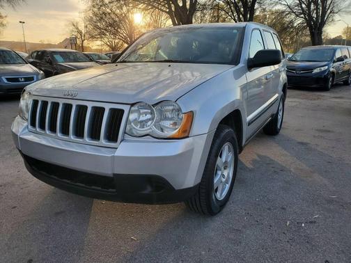 Bright Silver Metallic Clearcoat 2008 Jeep Grand Cherokee Laredo