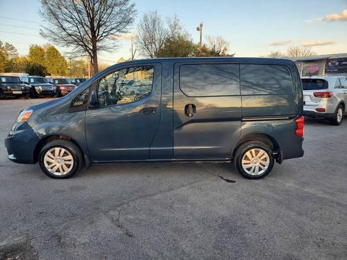 2017 Nissan NV200 SV