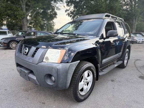 Black 2005 Nissan Xterra SE