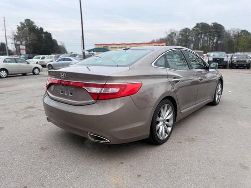 2012 Hyundai Azera Base