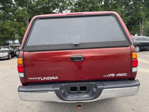 Burgundy 2003 Toyota Tundra SR5