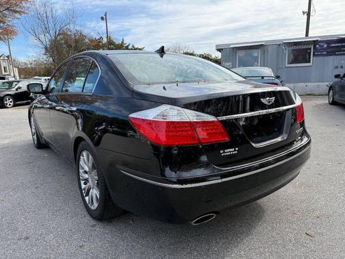 2011 Hyundai Genesis 3.8