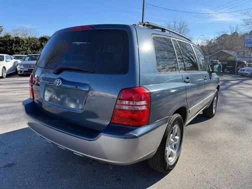 2003 Toyota Highlander Base