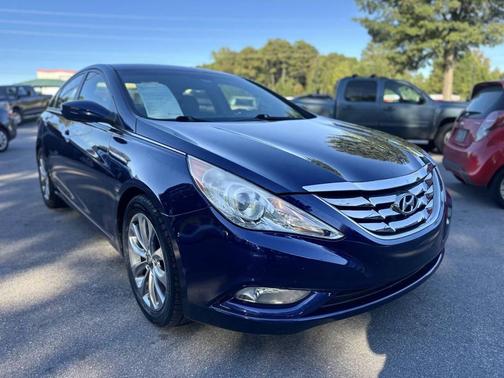 2011 Hyundai SONATA SE
