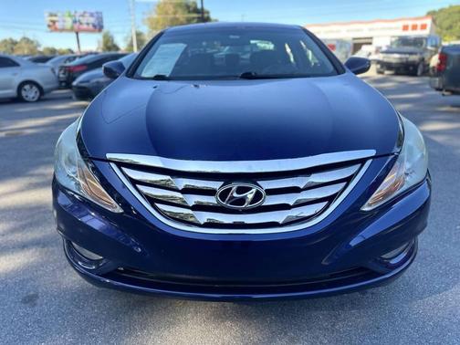 2011 Hyundai SONATA SE