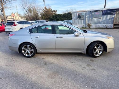 2010 Acura TL Technology