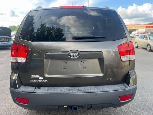 2009 Kia Borrego LX