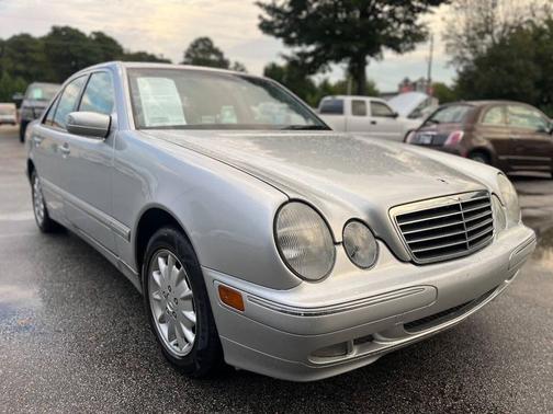 2001 Mercedes-Benz E-Class E 320 4dr Sedan