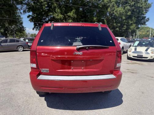 Inferno Red Crystal Pearlcoat 2010 Jeep Grand Cherokee Laredo