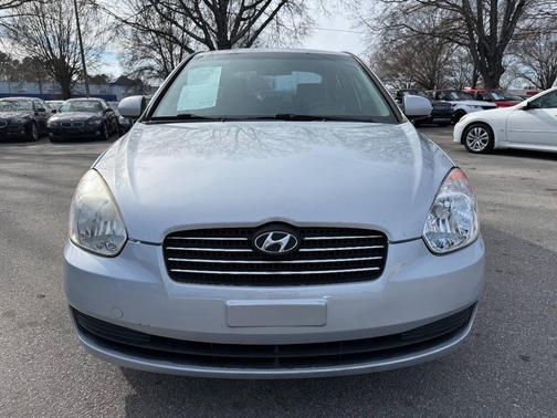 2011 Hyundai Accent SE