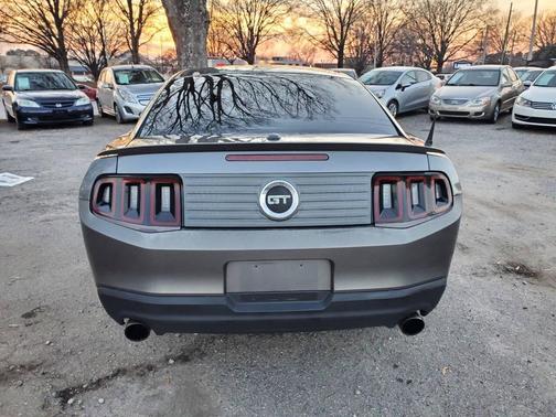 2010 Ford Mustang GT Premium