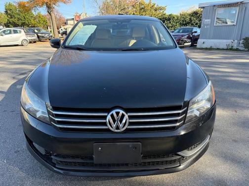 2013 Volkswagen Passat 2.5 SE