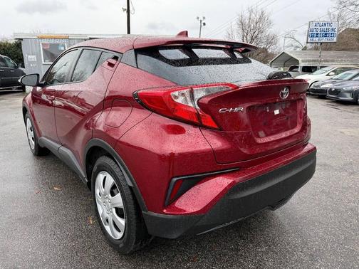 2019 Toyota C-HR LE