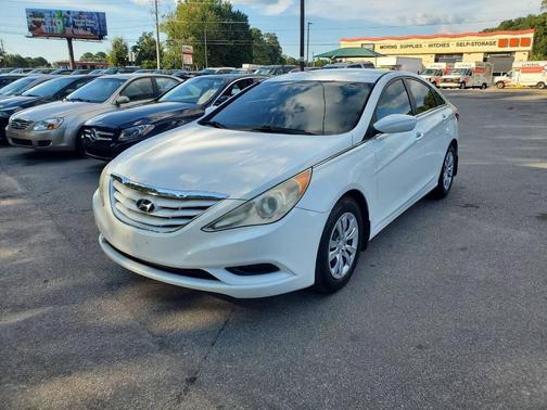 2012 Hyundai SONATA GLS