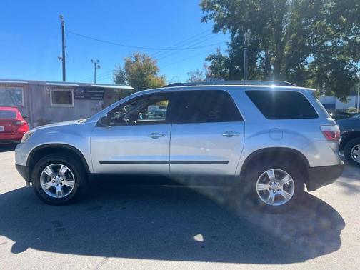 2011 GMC Acadia SL