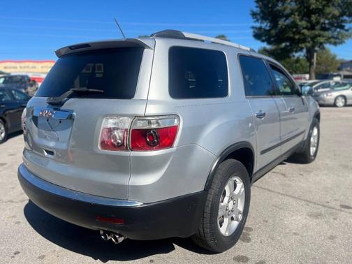 2011 GMC Acadia SL