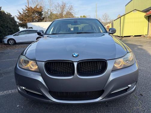 2011 BMW 335 335i 4dr Sedan