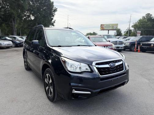 Pewter 2017 Subaru Forester 2.5i Premium