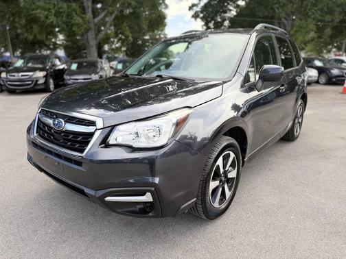 Pewter 2017 Subaru Forester 2.5i Premium