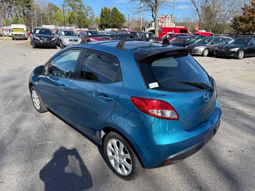 2011 Mazda Mazda2 Touring