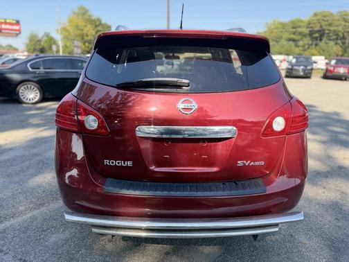 Burgundy 2012 Nissan Rogue SV