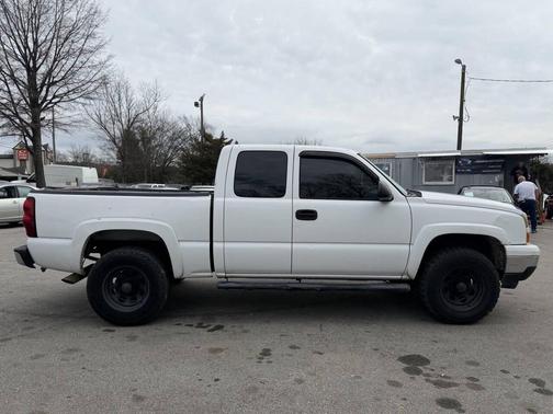 2006 Chevrolet Silverado 1500 LS