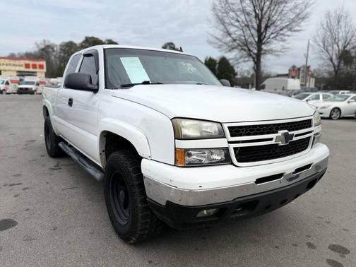 2006 Chevrolet Silverado 1500 LS