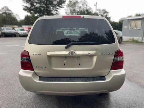 2006 Toyota Highlander Base
