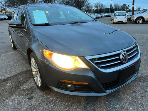 2010 Volkswagen CC Sport