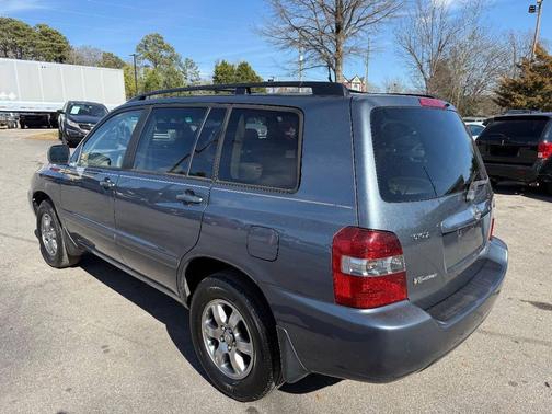 2005 Toyota Highlander Base