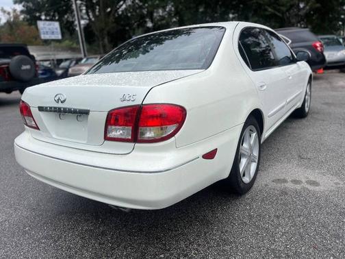 2002 INFINITI I35 Luxury