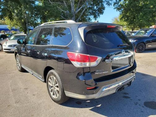 2013 Nissan Pathfinder SL